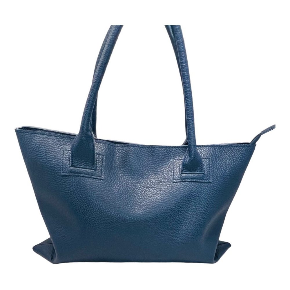 MSC Faux Leather Bucket/Tote Top Handle Bag With Polk Dot Interior - Picture 4 of 14